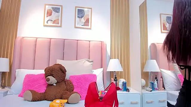 Aithana_Petite — BREASTS SHOW