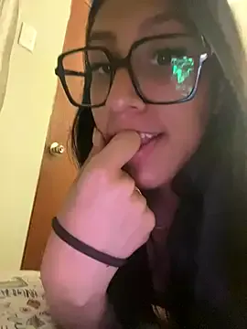 Offline AleFantasy000001Peru on StripChat