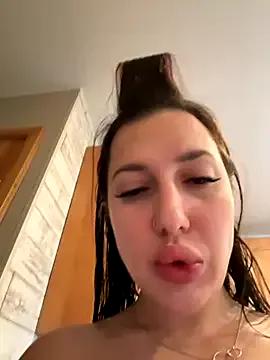 Freechat AleksandraRich on StripChat