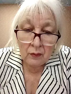 Freechat Alexia64231 on StripChat