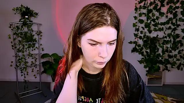 Freechat AliceCUNTach on StripChat