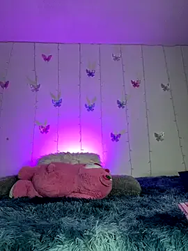 Offline Aliceee_11 on StripChat