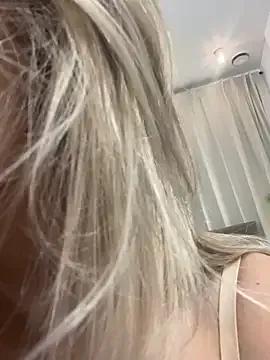 Freechat AlisaMyers on StripChat