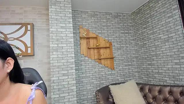 StripChat Alisonn_Doll is Freechat Alisonn_Doll — Clamps nipples