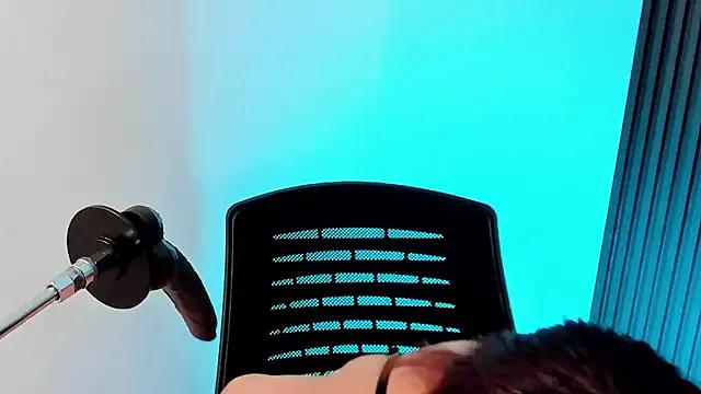 Aliyahsstone on StripChat