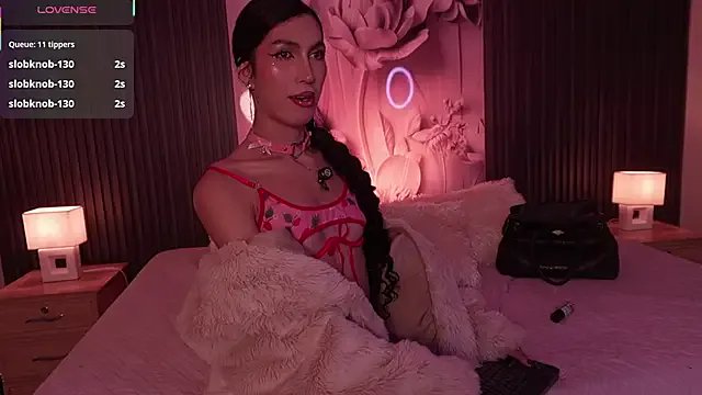 allicemackenzie on StripChat