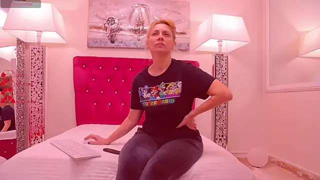 Offline AmandaL1 on StripChat