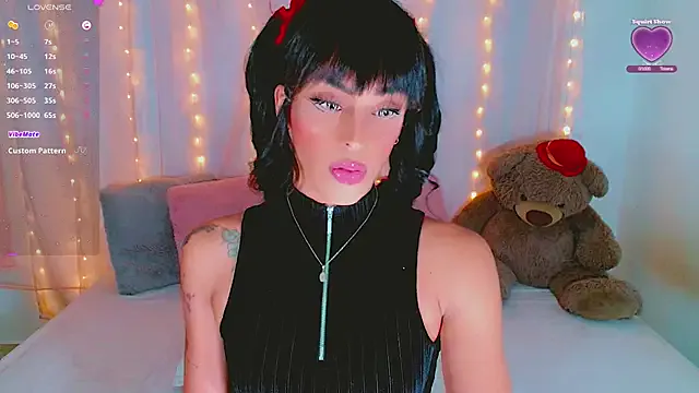 Amatistablue on StripChat