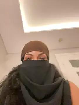 Amberonee31 on StripChat