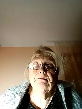 AmyLove353 — Freechat on StripChat