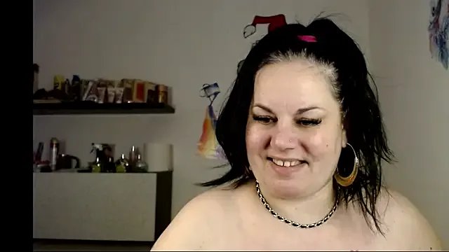 andreea2011 on StripChat