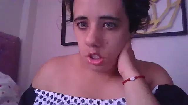 Freechat annarose19 on StripChat