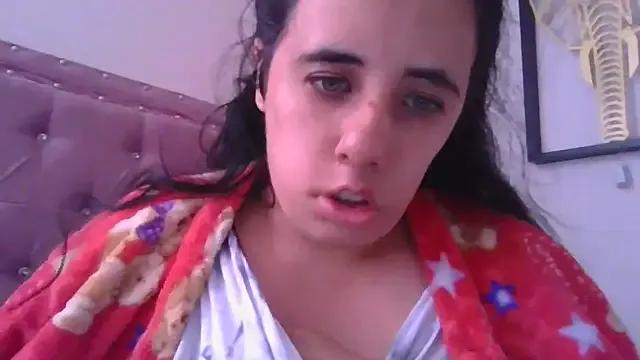 Freechat annarose19 on StripChat