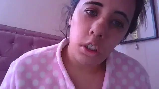 Freechat annarose19 on StripChat