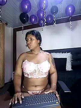 AnnieScott_ on StripChat