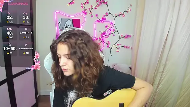 Anora_Miller on StripChat