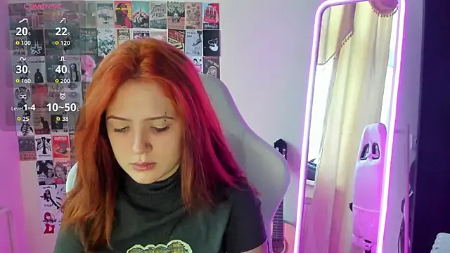 Anora_Miller on StripChat