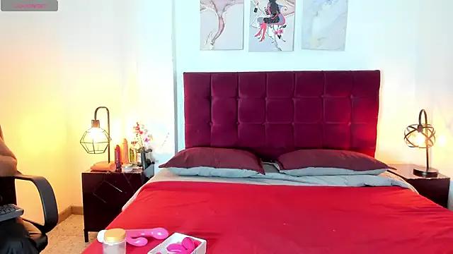 Anthonelaa__ on StripChat