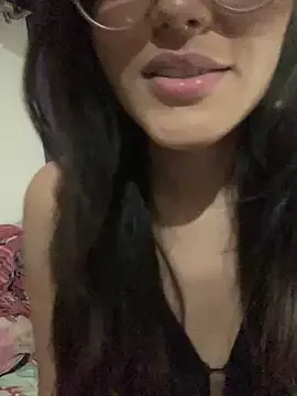 aylanaa on StripChat