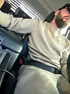 Beardedtattood — Rip my pants off me 