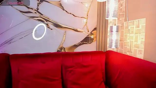 Bella_williamss_ on StripChat 