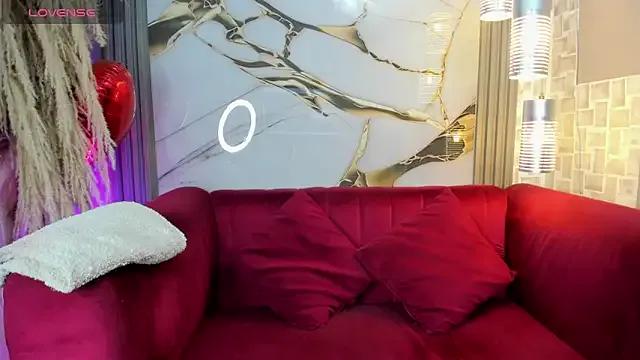 Bella_williamss_ on StripChat 