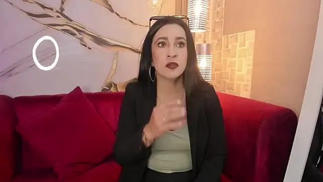 Bella_williamss_ on StripChat 