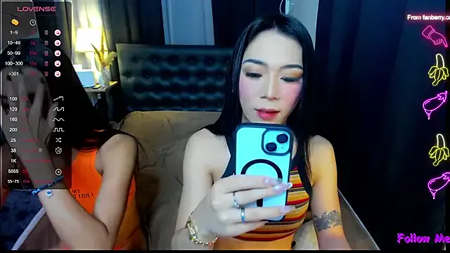 bellamoonlightX on StripChat