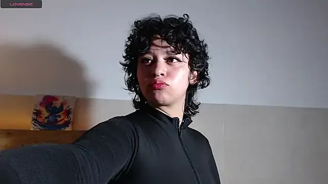 Freechat Bitsy_Messy on StripChat