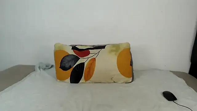 Black-RoseX on StripChat