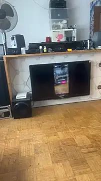 Group Bloody_Diamond on StripChat