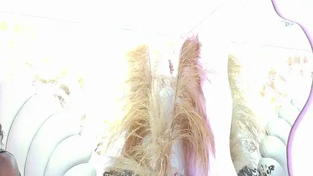 bonieklent on StripChat