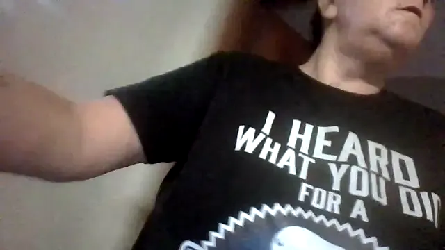 Offline Bored_Grandma on StripChat