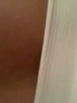 Cami_Leon2 on StripChat