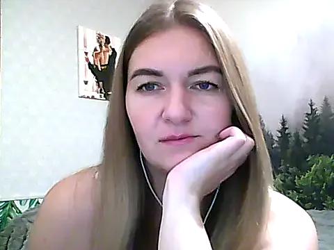 Freechat CandyOLimeX on StripChat