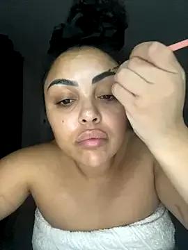 CaramelCarmenxox — Freechat on StripChat