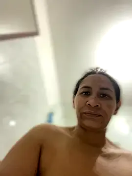 Carola-Ross on StripChat