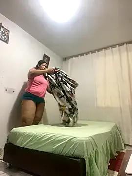 Carola-Ross on StripChat