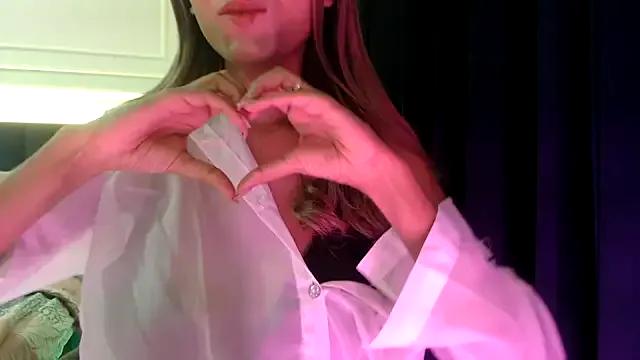 StripChat chhui_mui is Freechat chhui_mui — ROPE SHOW AND EROTIC MOVES