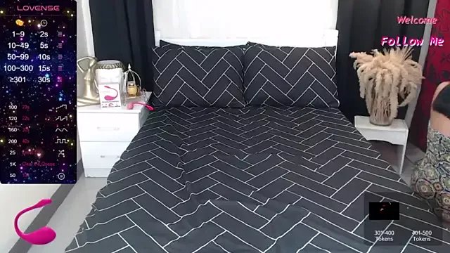 Freechat ClassyEllice on StripChat