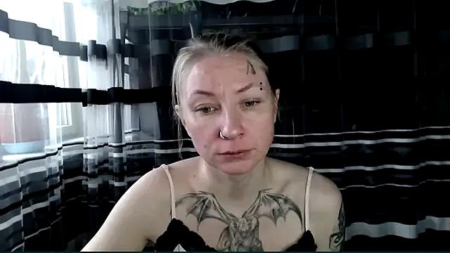 cold_lollipop on StripChat