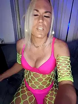 Freechat Connie_Pepper on StripChat