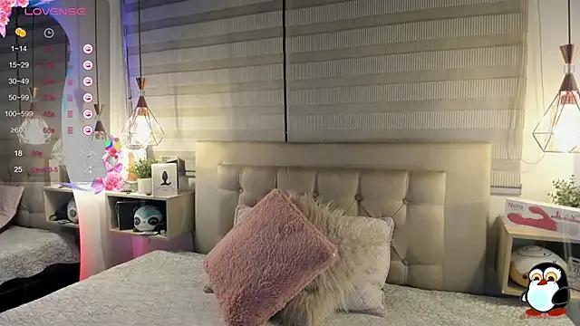 cristal__hot_1 on StripChat