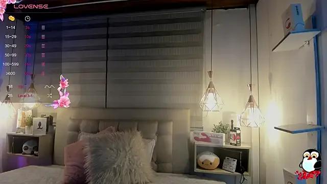 cristal__hot_1 on StripChat