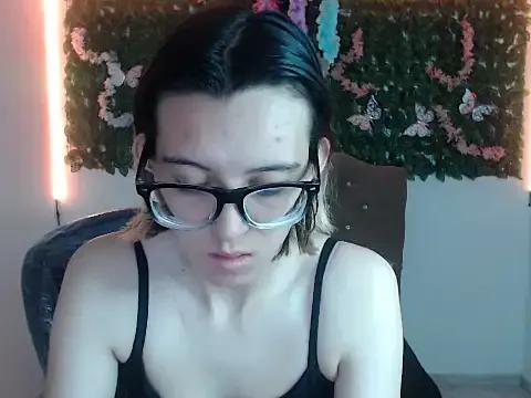 Private cristal_hills_19 on StripChat