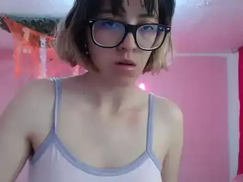 Private cristal_hills_19 on StripChat