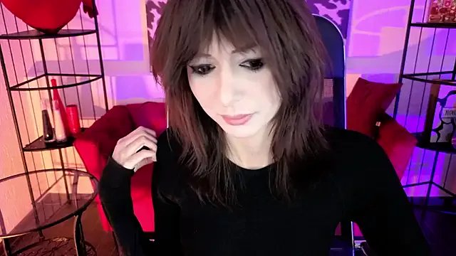 CrystallBloom — paint one nail