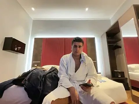 Group cubalibre02 on StripChat