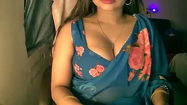 StripChat Cute-Tara is Freechat Cute-Tara — last tpr lush control 6 min