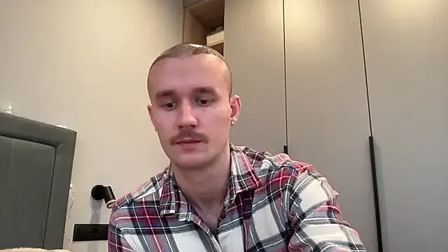 Freechat cute_mark on StripChat